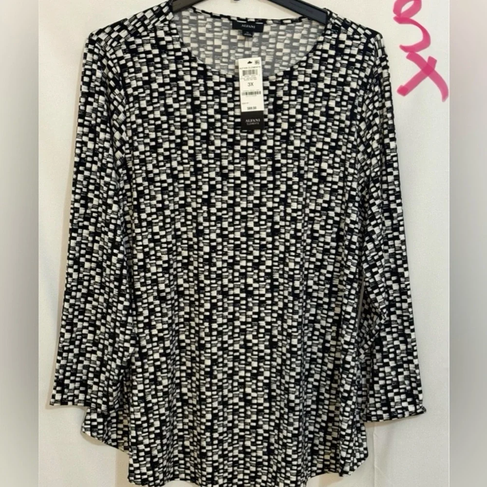 Alfani Black and White Patterned Blouse - Picture 1 of 2